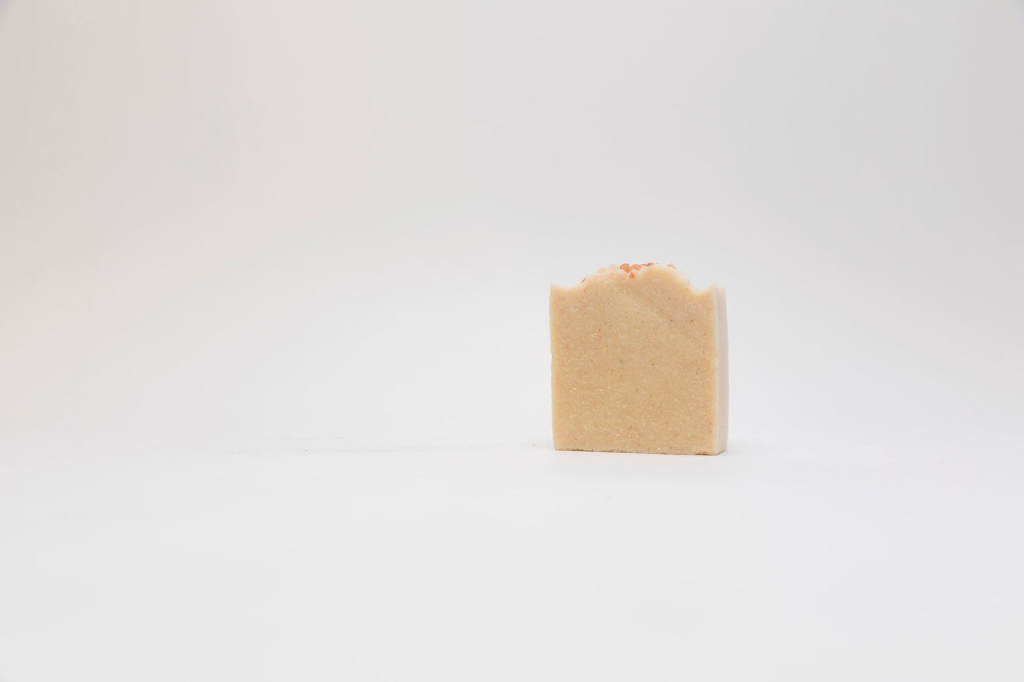 Grapefruit & Himalayan Salt Soap – Awaken Your Skin, Uplift Your Senses